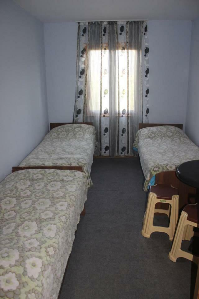 Guest House Tsasne Omalo エクステリア 写真